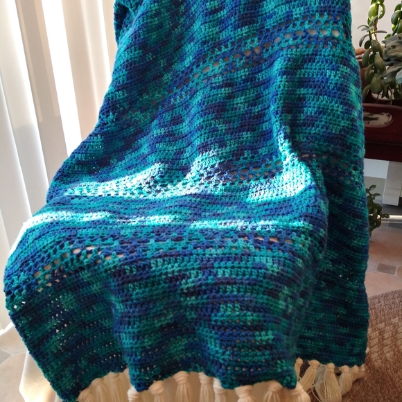 Handmade Afghan - Picture 5 of 7